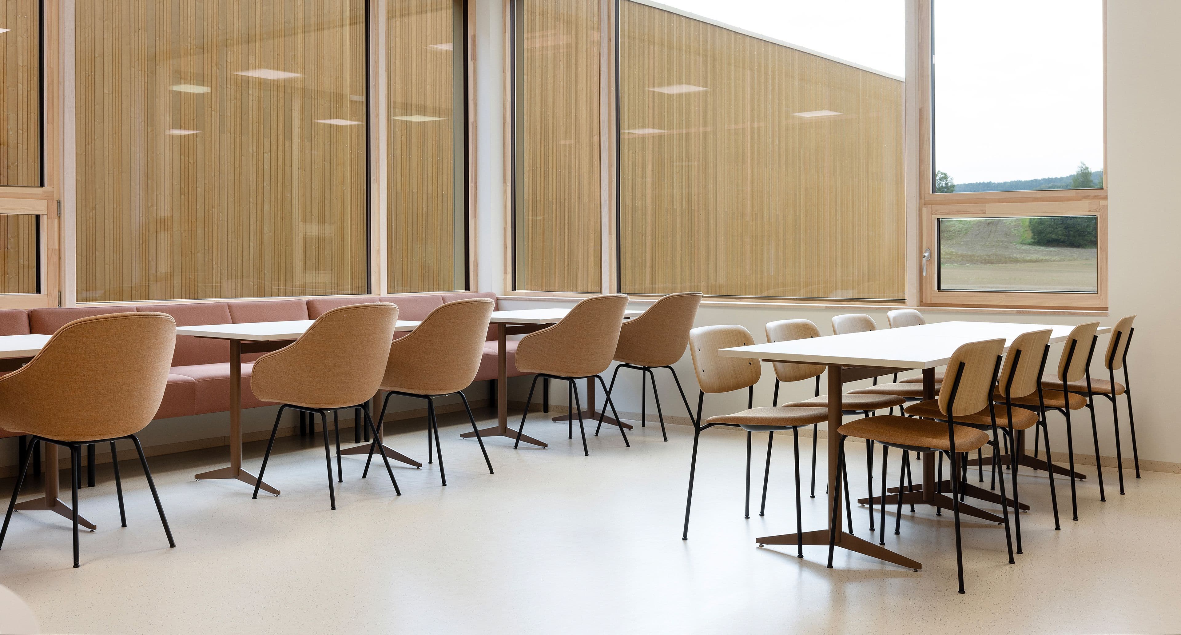 Image from Klokkerjordet School in Sande.